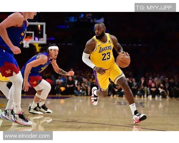 2005年湖人与小牛的激烈对决回顾与精彩瞬间分析 2005年湖人与小牛的激烈对决回顾与精彩瞬间分析